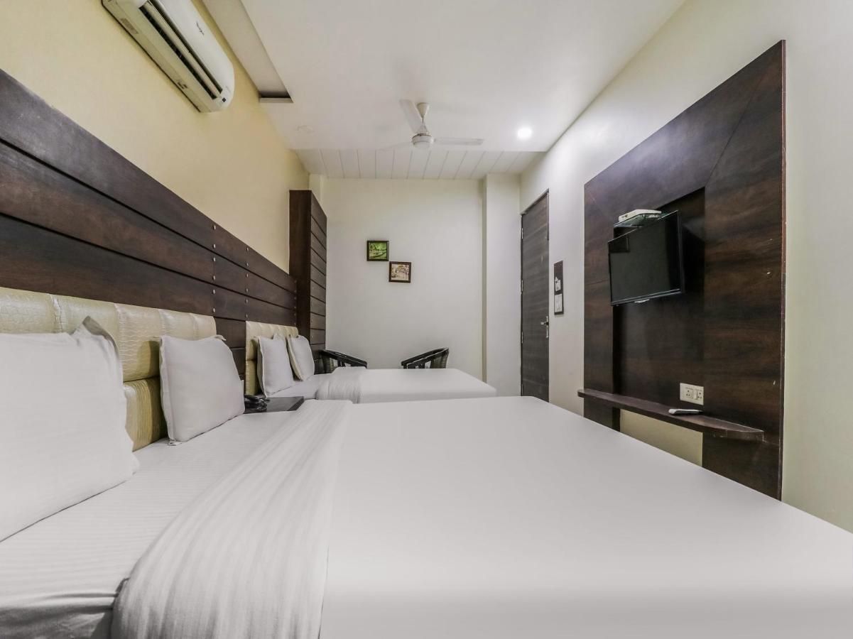 Oyo 1977 Hotel Grand Galaxy Amritsar Esterno foto