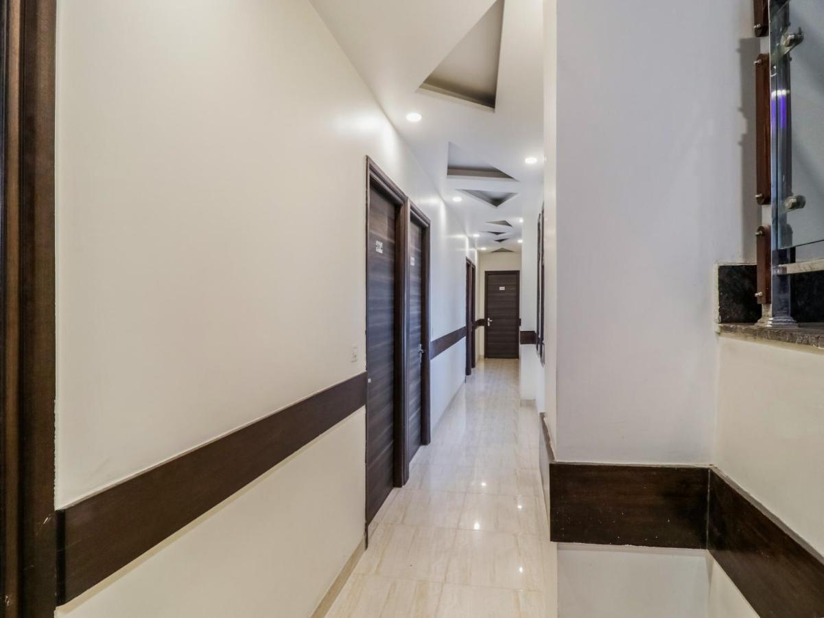 Oyo 1977 Hotel Grand Galaxy Amritsar Esterno foto